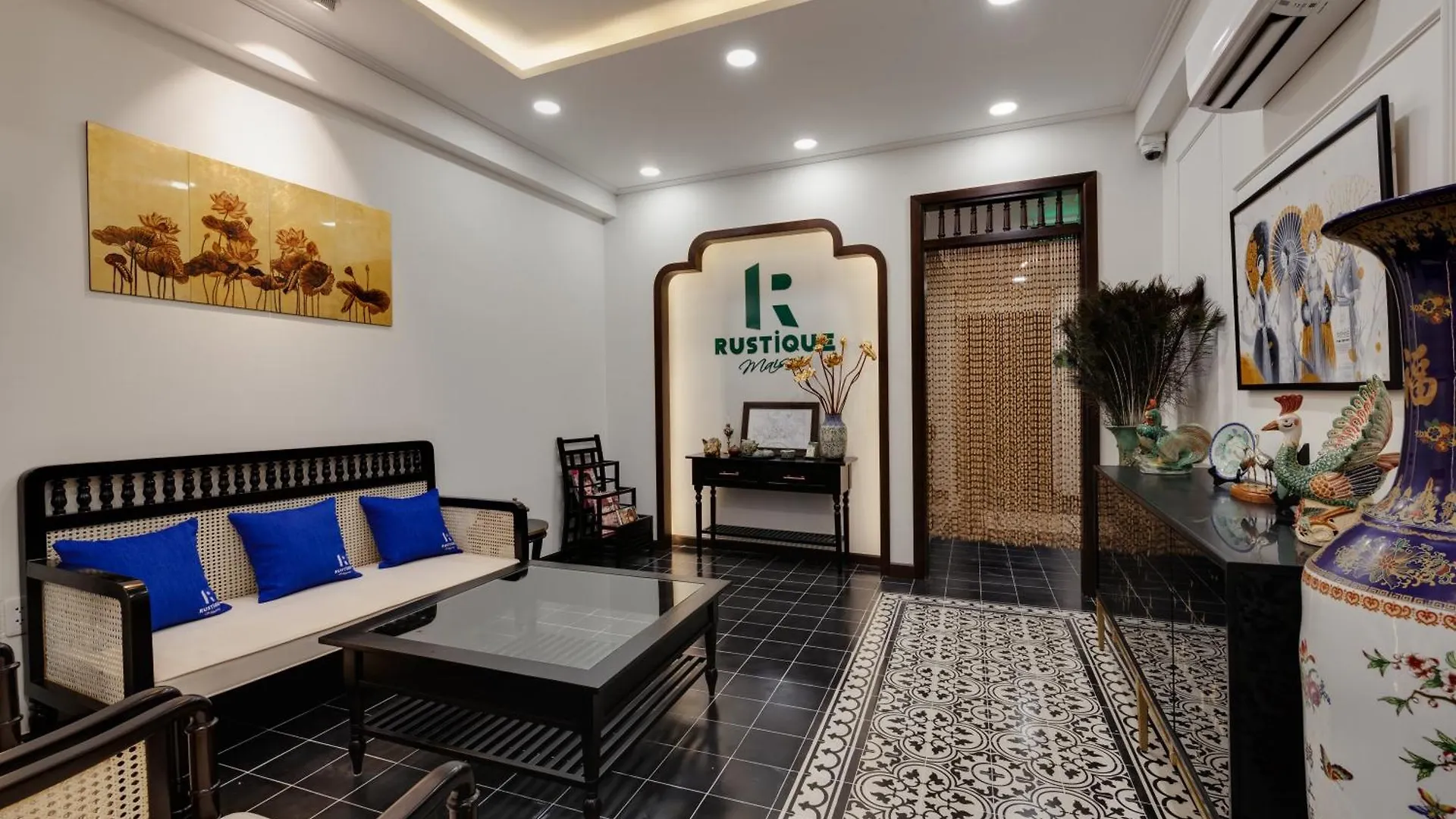 Rustique Maison Ho Chi Minh City 0*,